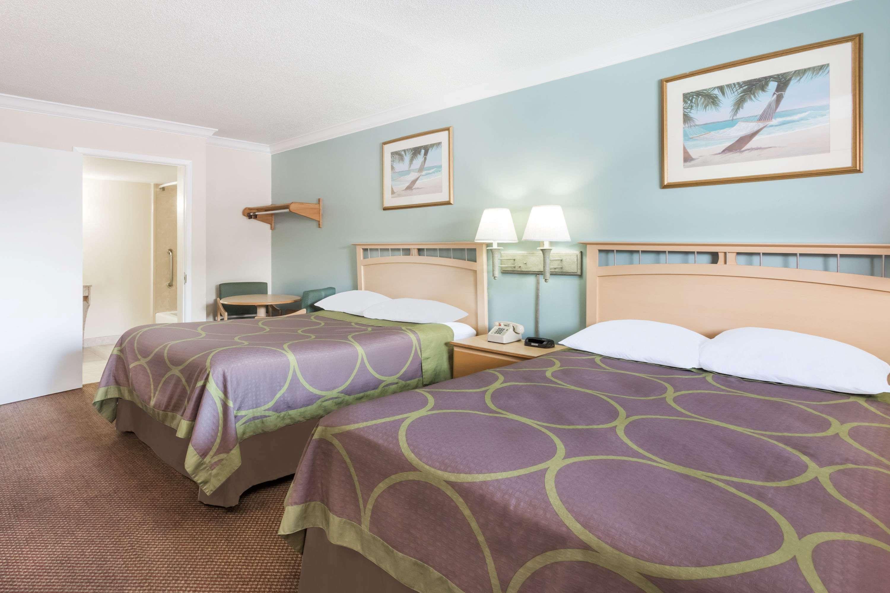 Super 8 By Wyndham Ft Walton Beach Motel Fort Walton Beach